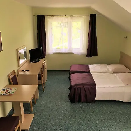 Goscinne W Dolinie Szczescia Habitación en casa particular Szklarska Poręba