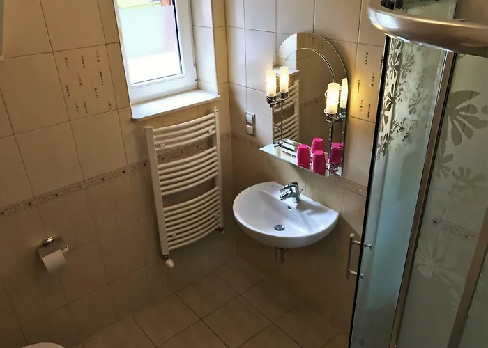 Goscinne W Dolinie Szczescia *