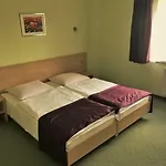 Goscinne W Dolinie Szczescia