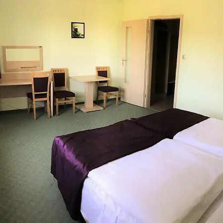 Goscinne W Dolinie Szczescia * Szklarska Poręba