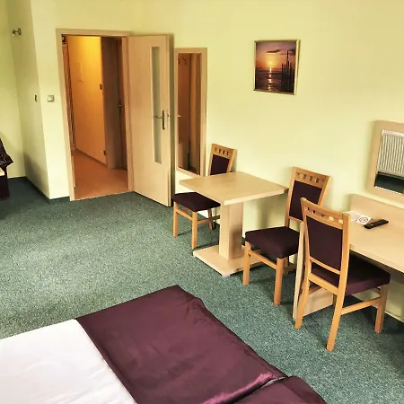 Goscinne W Dolinie Szczescia *