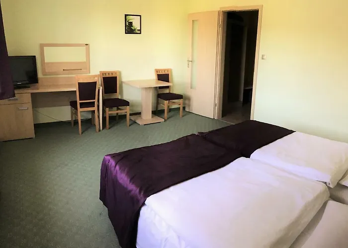 Goscinne W Dolinie Szczescia * Szklarska Poreba