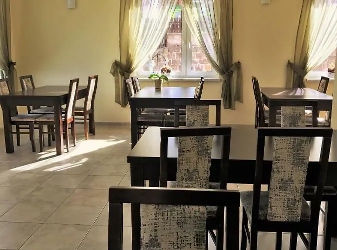 Goscinne W Dolinie Szczescia Homestay